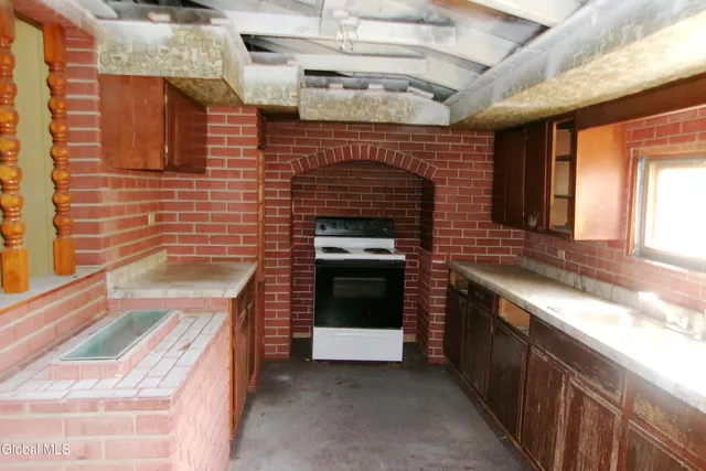 $49,950 | 44 Raymond Wright Avenue, Moriah, NY 12956