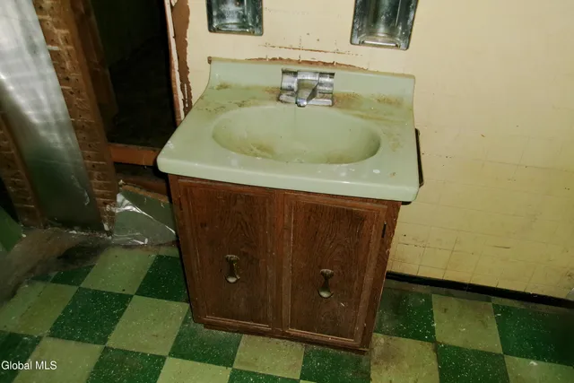 $49,950 | 44 Raymond Wright Avenue, Moriah, NY 12956