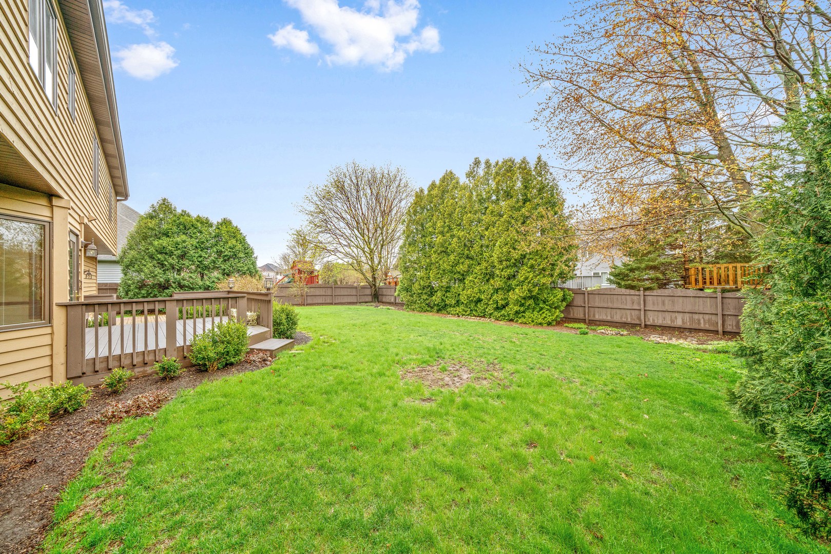 1027 Foxpointe Drive Sycamore, IL 60178 - Photo 9 of 36 a garden view