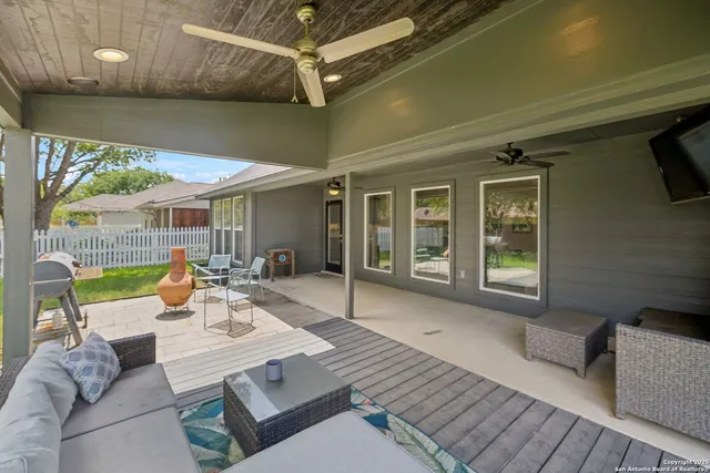 $600,000 | 1516 Denise Drive, New Braunfels, TX 78130