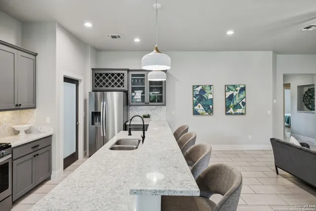 $600,000 | 1516 Denise Drive, New Braunfels, TX 78130