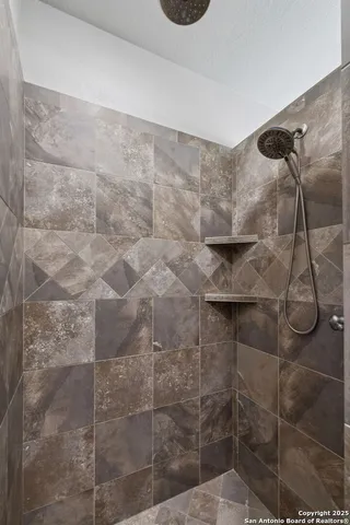 $600,000 | 1516 Denise Drive, New Braunfels, TX 78130