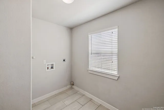 $600,000 | 1516 Denise Drive, New Braunfels, TX 78130