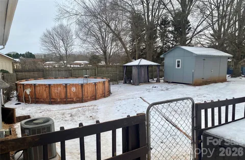 $269,900 | 72 Pleasant Gardens Drive, Taylorsville, NC 28681