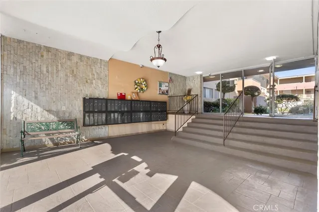 a view of entryway and hall