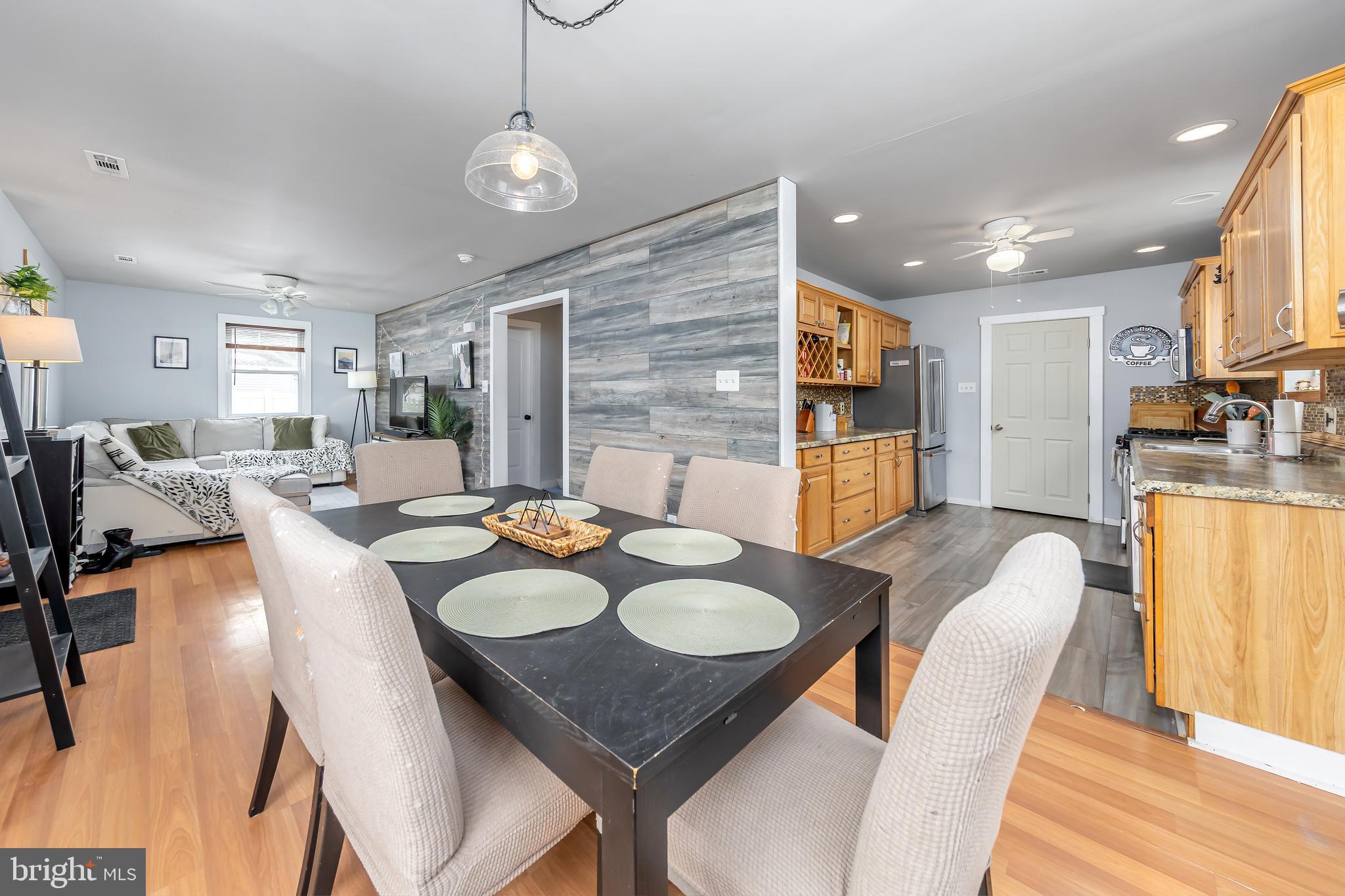 400 North Forklanding Road Maple Shade, NJ 08052 - Photo 6 of 16