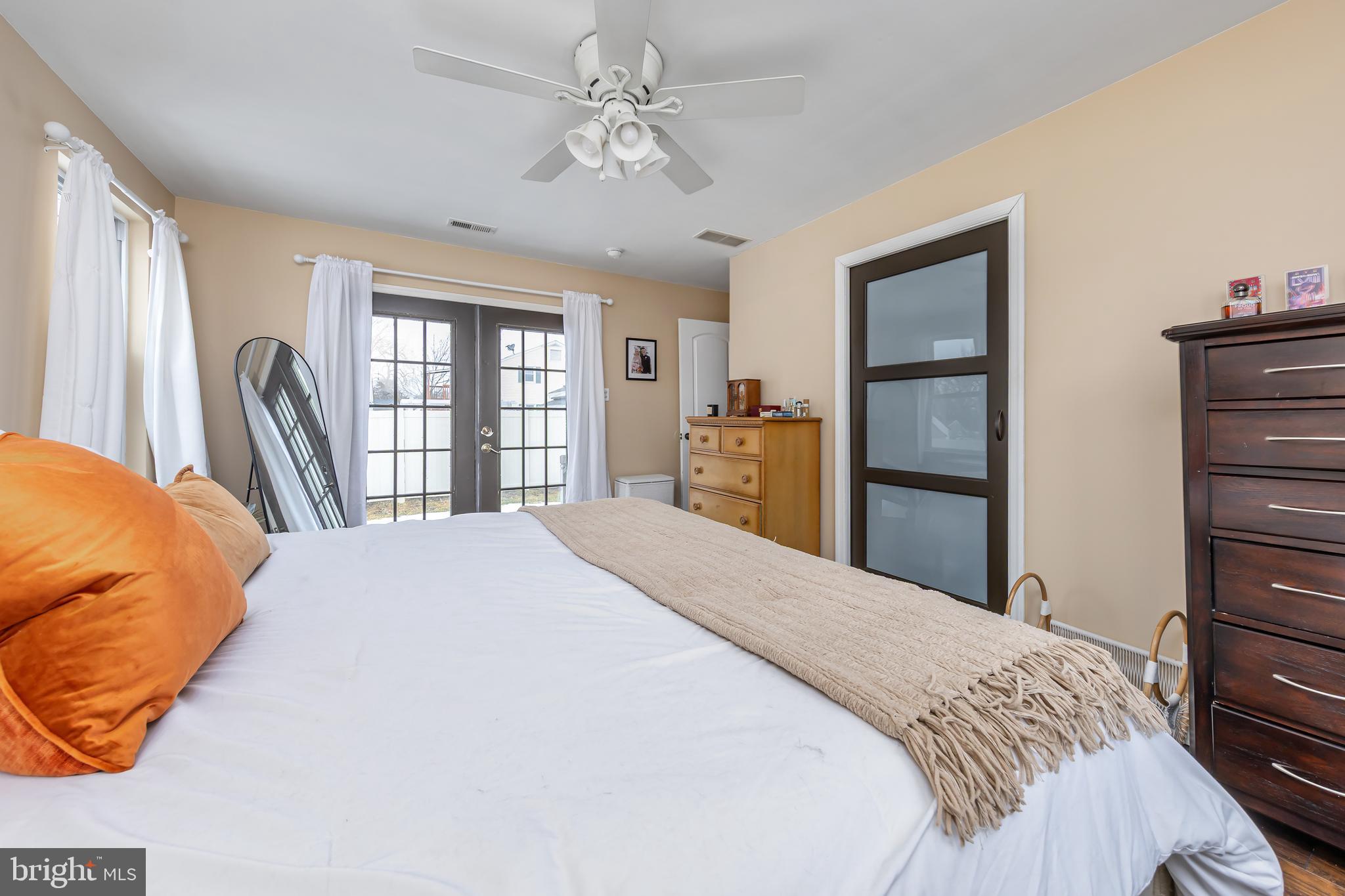 400 North Forklanding Road Maple Shade, NJ 08052 - Photo 10 of 16