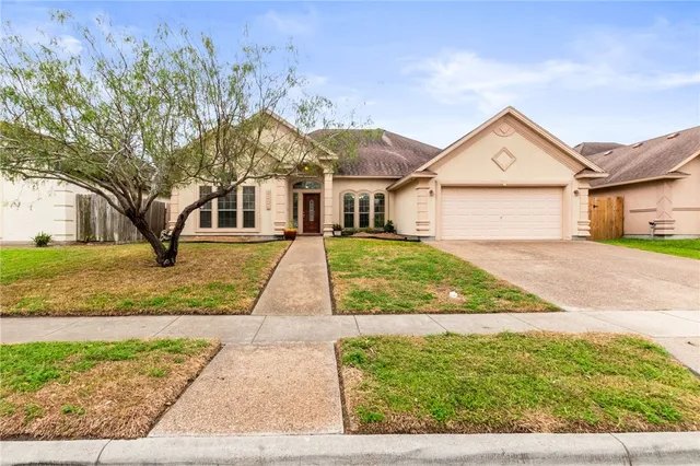 $339,000 | 6029 Timbergate Drive, Corpus Christi, TX 78414