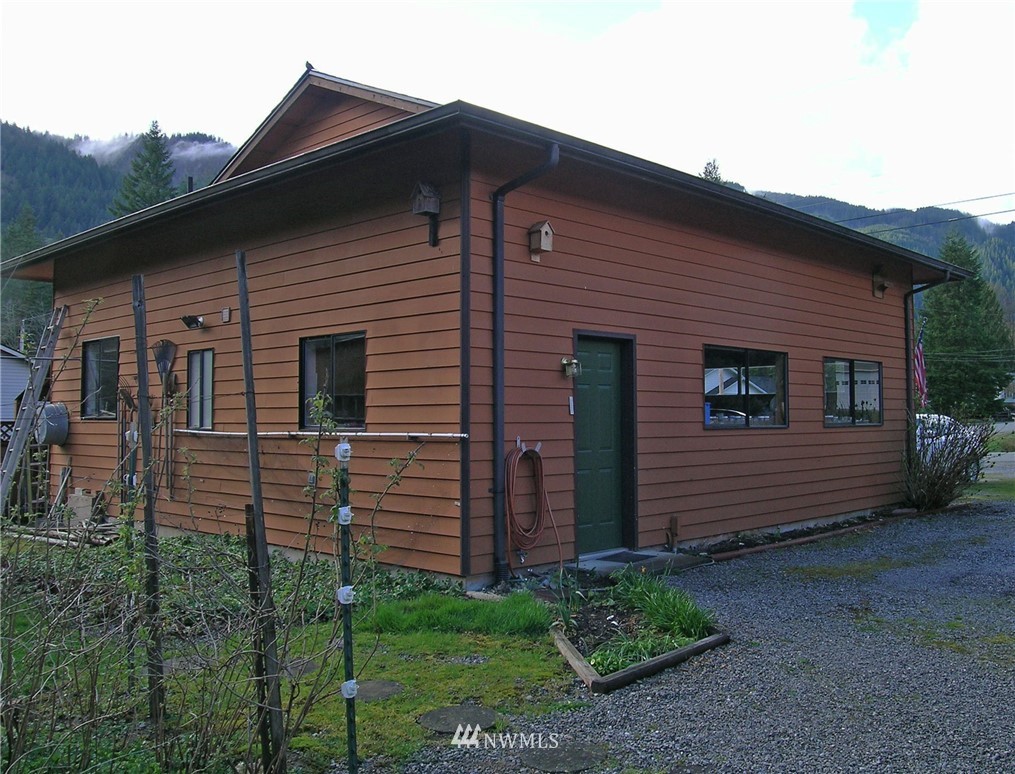 3067 Ridgeview Drive Sedro-Woolley, WA 98284 - Photo 18 of 25 Gallery Image 18