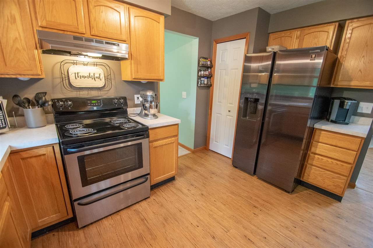 3301 North Fraser Road Pinconning, MI 48650 - Photo 8 of 41