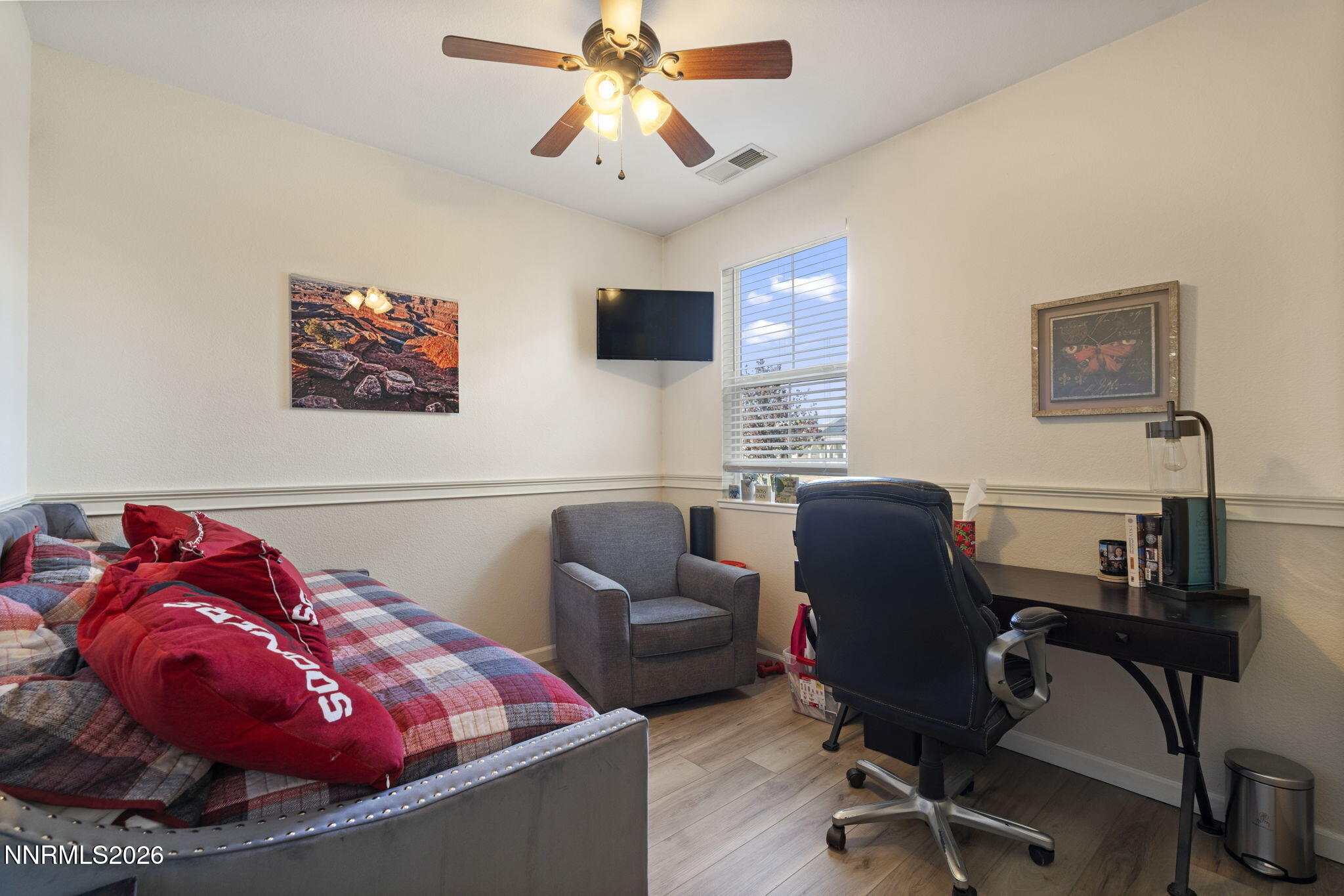 9185 Raytheon Court Reno, NV 89506 - Photo 20 of 34 24-web-or-mls-DSC09399