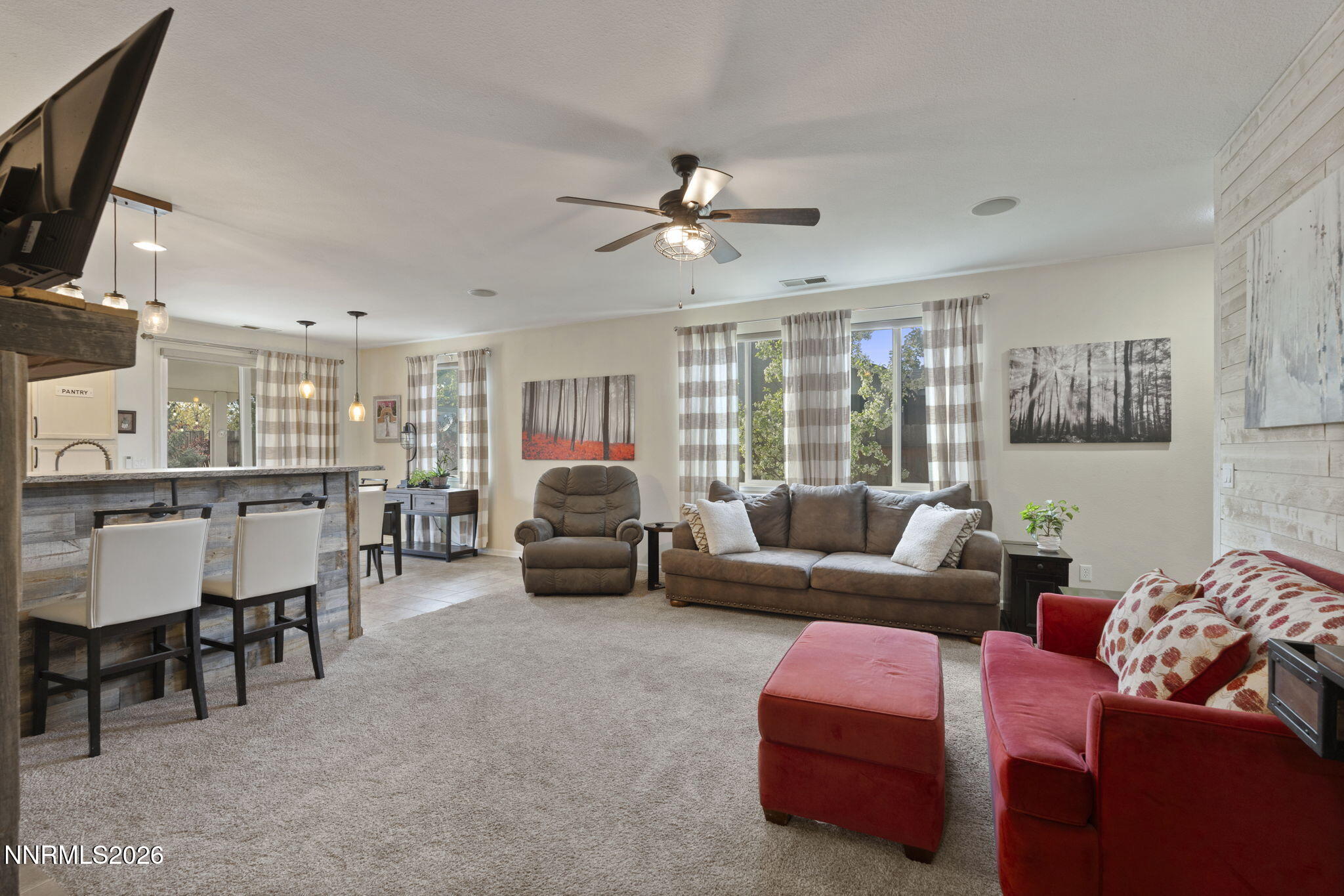 9185 Raytheon Court Reno, NV 89506 - Photo 7 of 34 8-web-or-mls-DSC09459