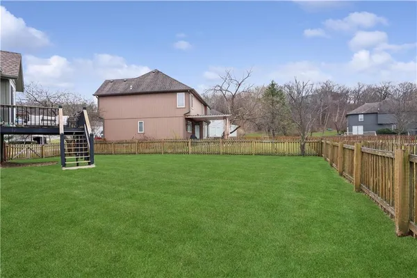 $495,950 | 101 Northeast Misty Meadow Lane, Lee's Summit, MO 64064