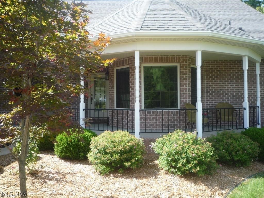 3908 River Road Vienna, WV 26105 - Photo 3 of 48 Maintenance free exterior