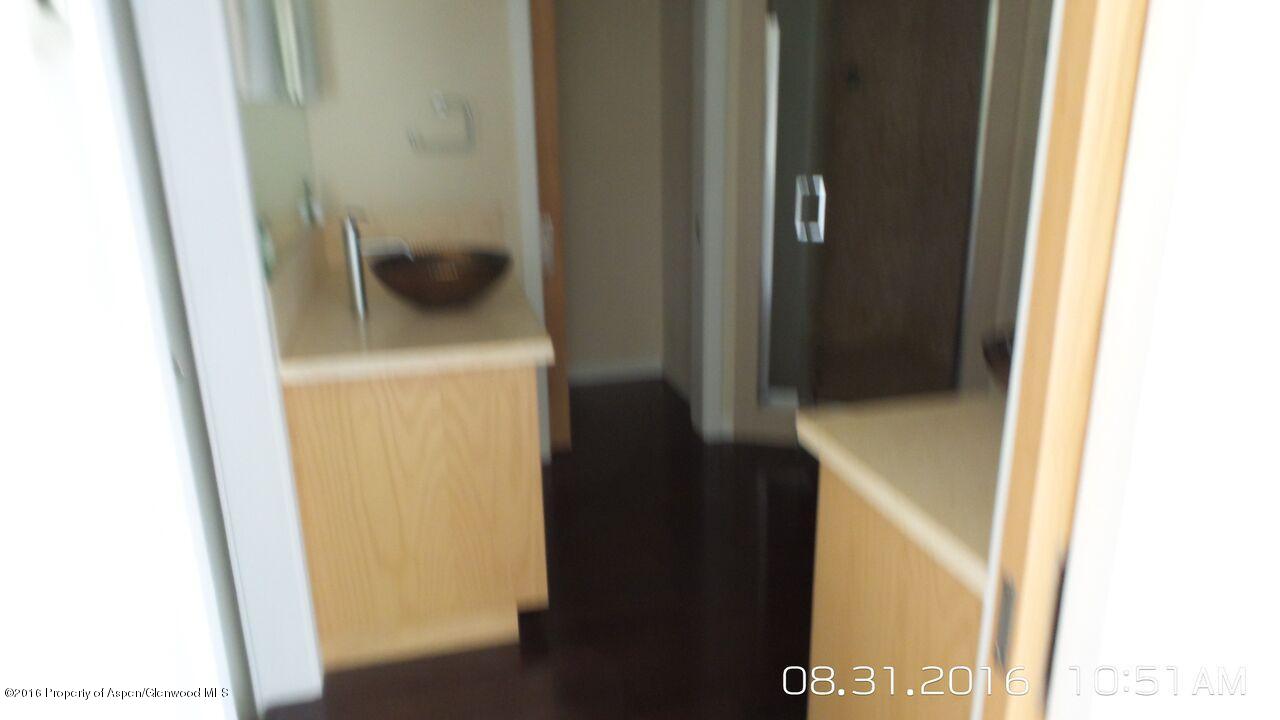 365 Sinclair Road Snowmass Village, CO 81615 - Photo 6 of 8 MASTER BATH