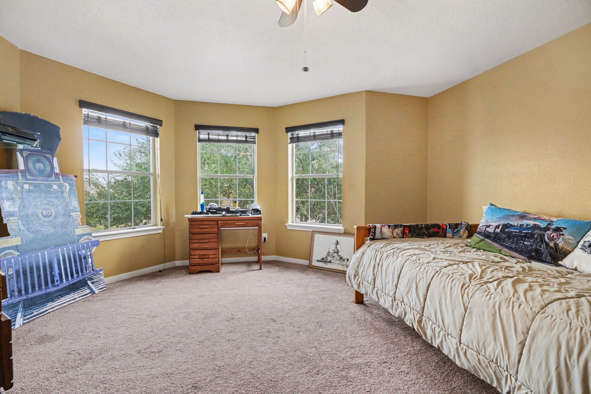 806 Dawn Ridge Way Seabrook, TX 77586 - Photo 24 of 39 2ND BEDROOM.