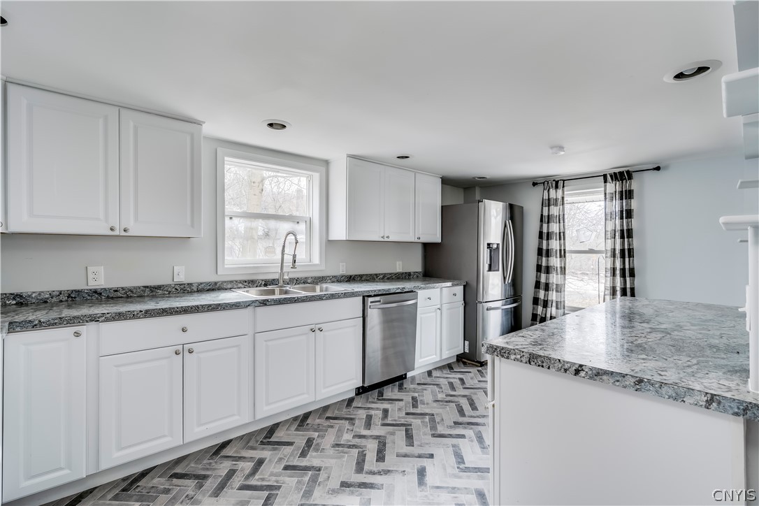 20 Garden Road Philadelphia, NY 13673 - Photo 6 of 50