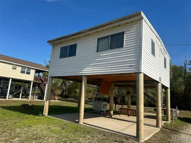 $100,000 | 72 South River Road, Elsberry, MO 63343