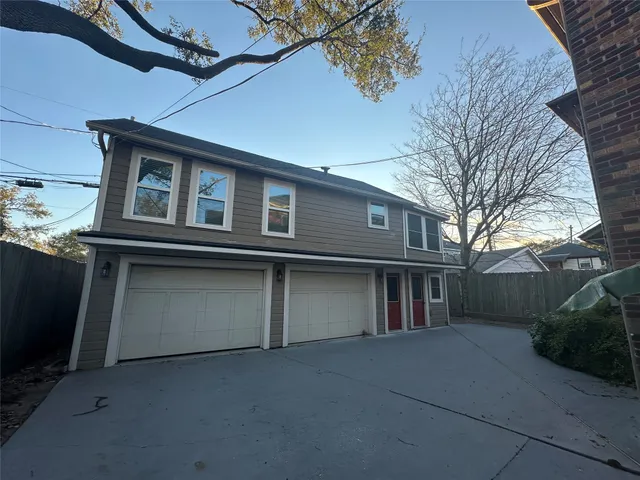 $950 | 4410 Pease Street, Unit 3, Houston, TX 77023