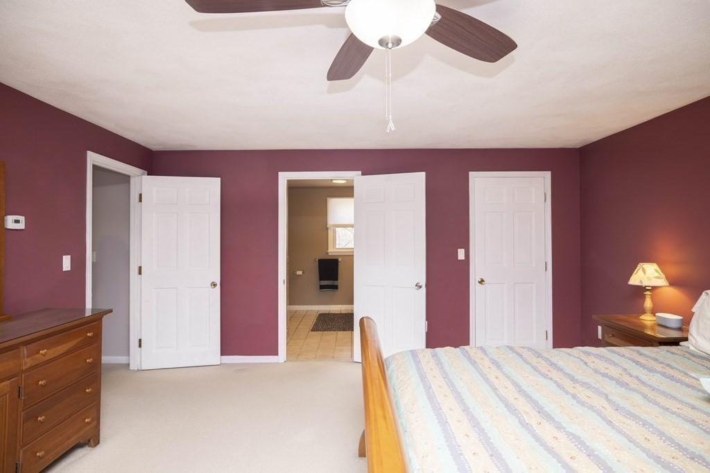 72 Hampton Road Sharon, MA 02067 - Photo 17 of 35