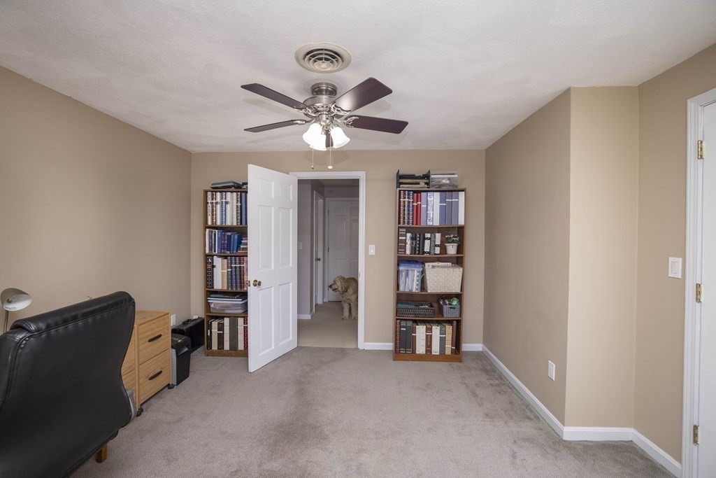 72 Hampton Road Sharon, MA 02067 - Photo 25 of 35