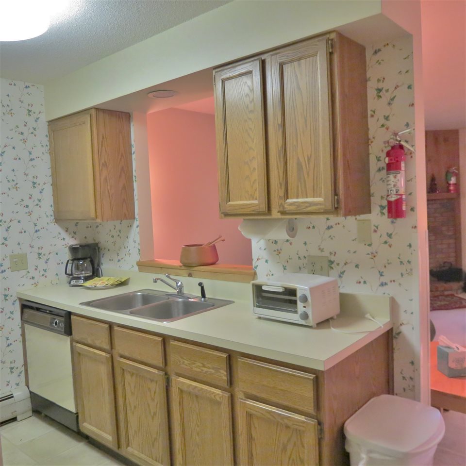 63 Kettlebrook Road, Unit H2 Ludlow, VT 05149 - Photo 9 of 26 Gallery Image 9
