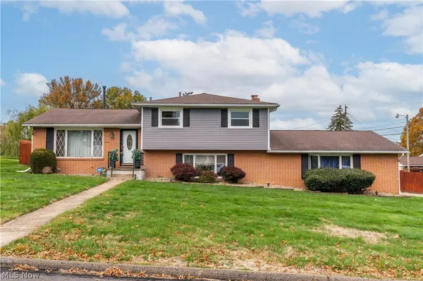 $264,900 | 1227 33rd Street Northeast, Canton, OH 44714