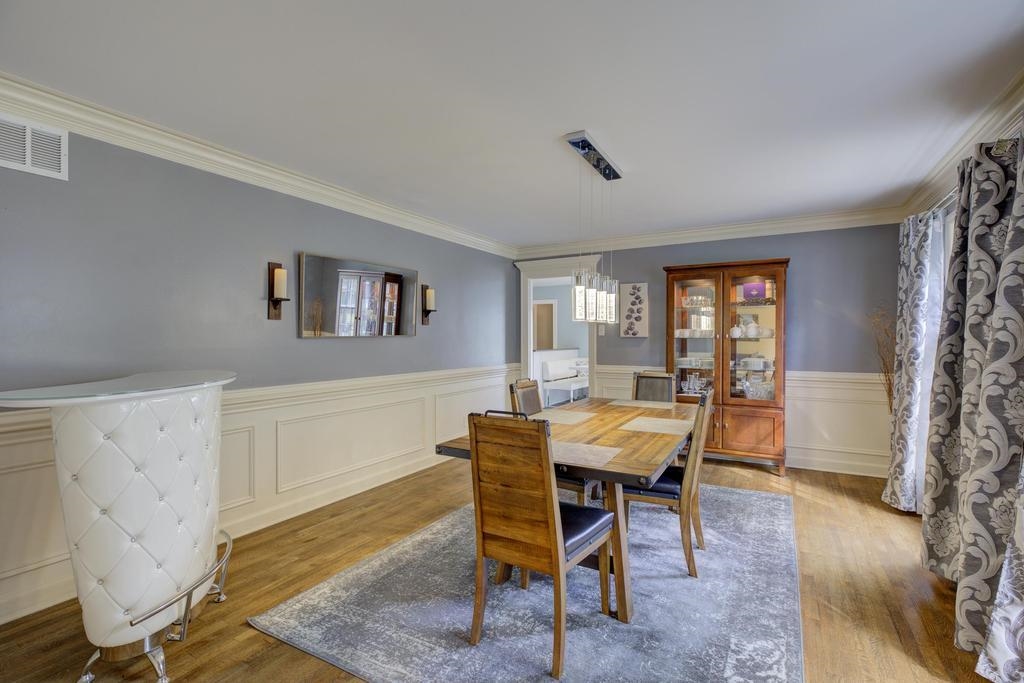 2289 Kirby Road Memphis, TN 38119 - Photo 5 of 35 a dining room with furniture and window