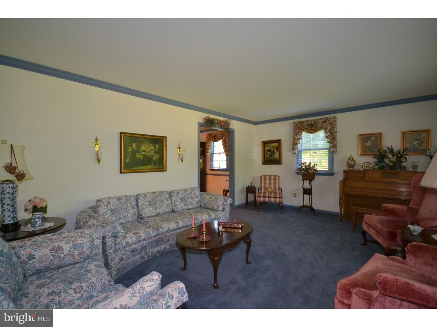 263 Fretz Road Telford, PA 18969 - Photo 4 of 25