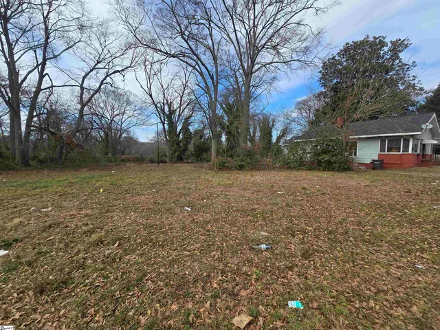 $40,000 | 562 Hugh Street, Spartanburg, SC 29301