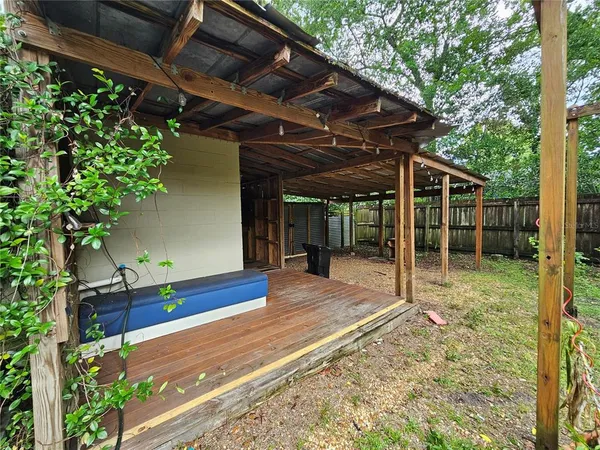 $1,750 | 1115 Northeast 11th Avenue, Gainesville, FL 32601