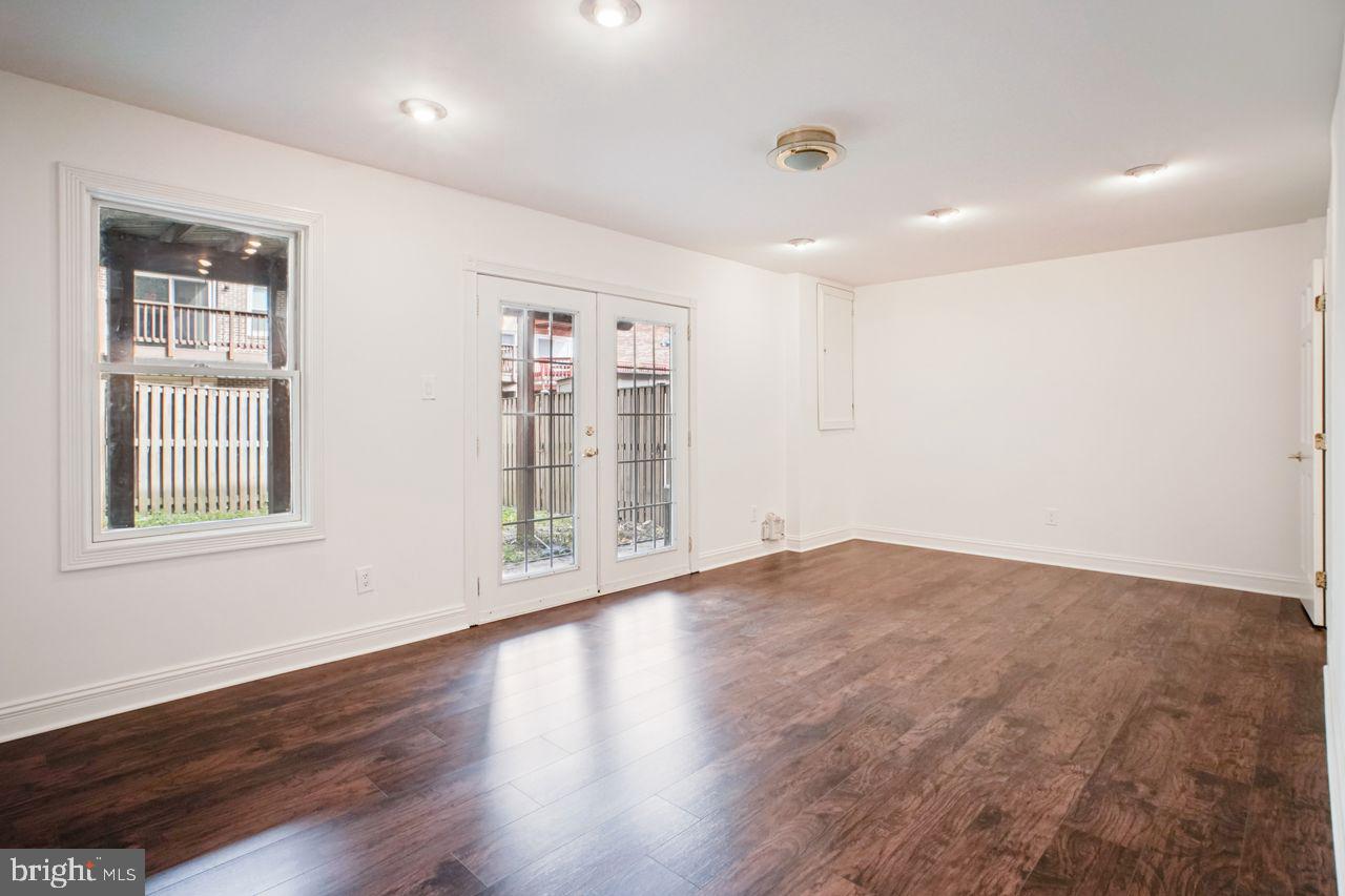 5105 Overlook Park Annandale, VA 22003 - Photo 21 of 32 a view of empty room with wooden floor and fan
