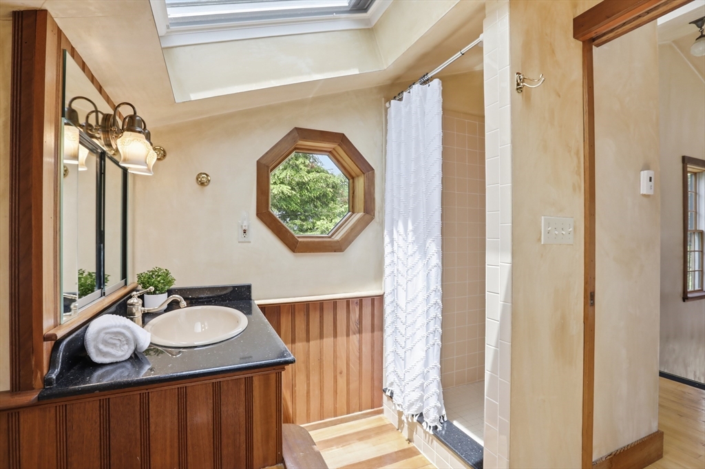15 Thornberry Road Winchester, MA 01890 - Photo 33 of 41