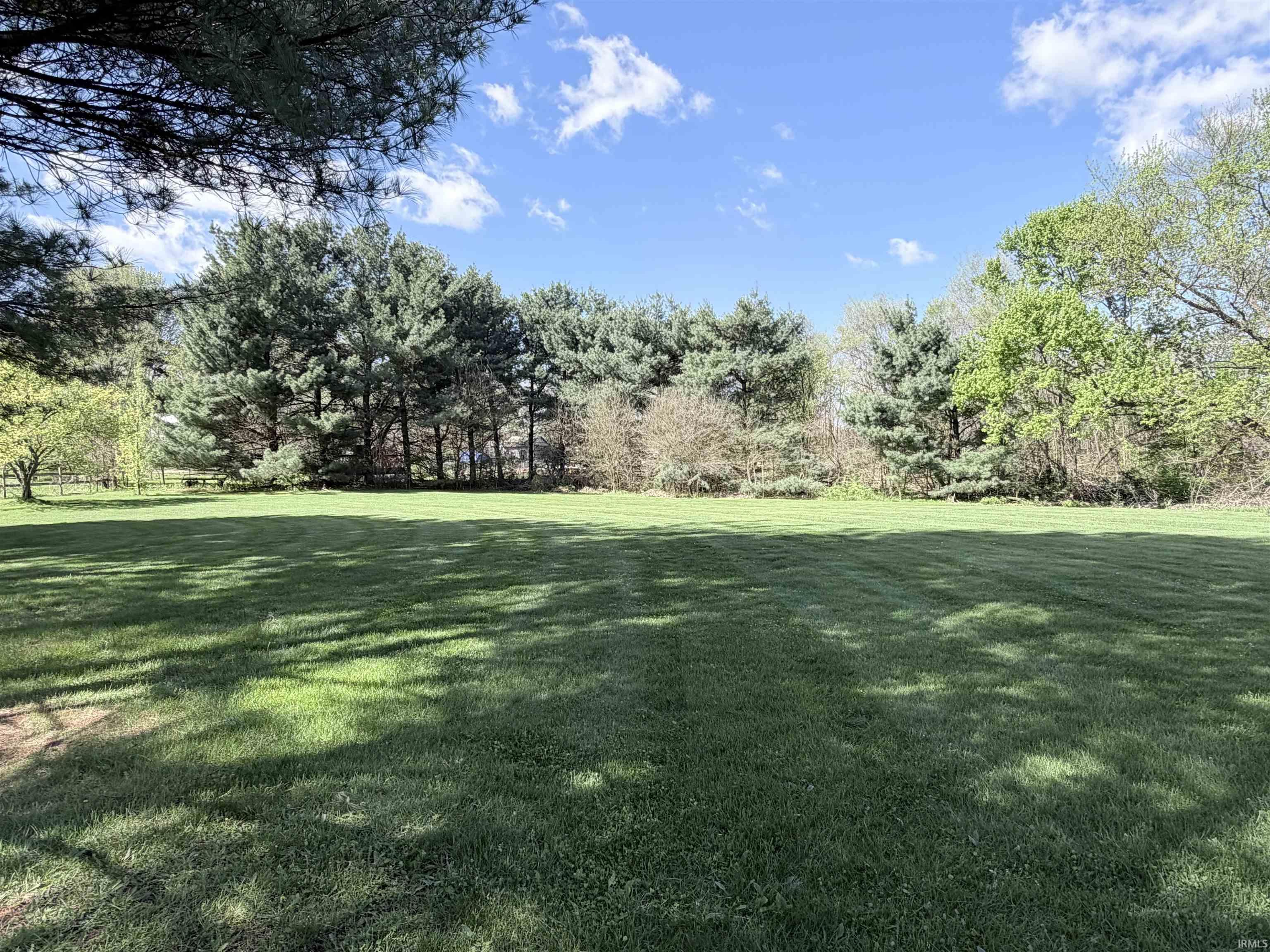 62187 Pine Road North Liberty, IN 46554 - Photo 6 of 34