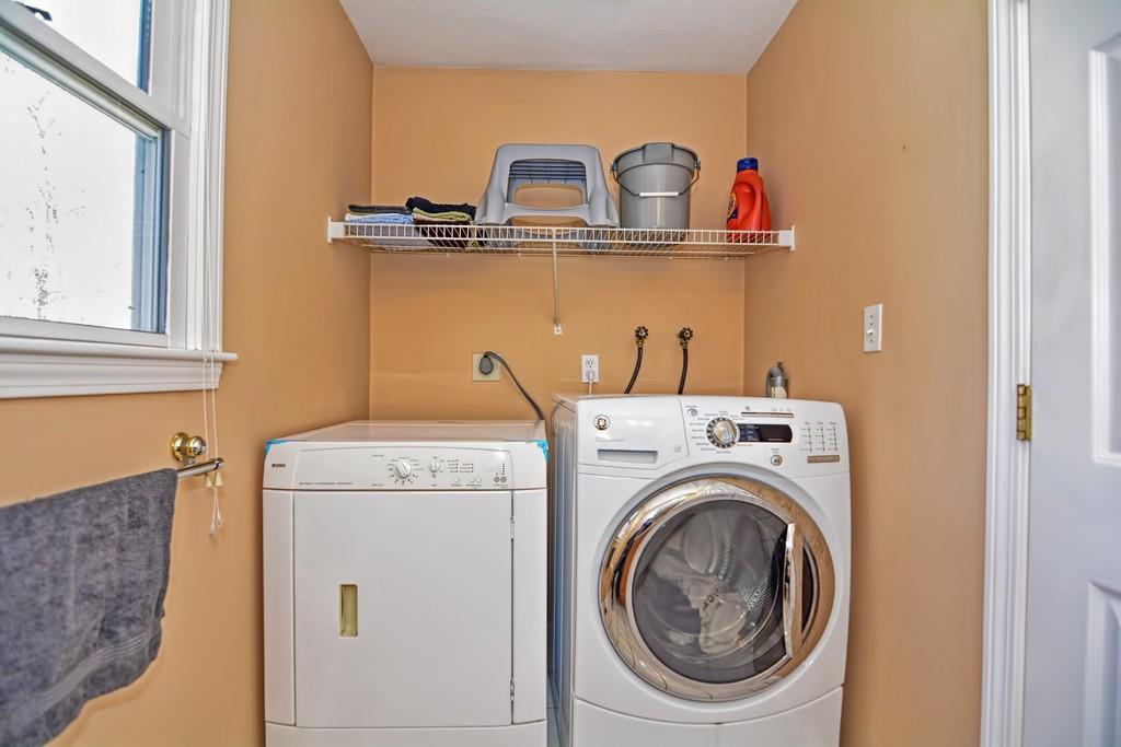 373 Union Street Ashland, MA 01721 - Photo 10 of 26 Gallery Image 10