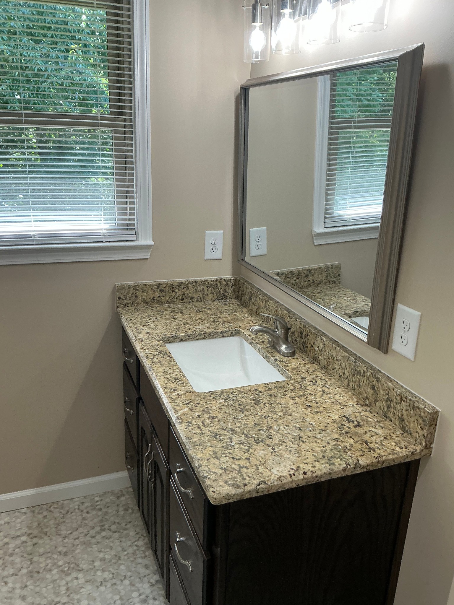 275 Attaway Road Clarksville, TN 37040 - Photo 13 of 17
