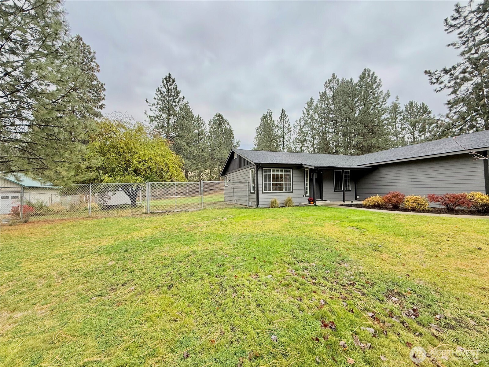 48 Pinecrest Road Tonasket, WA 98855 - Photo 3 of 38 Gallery Image 3