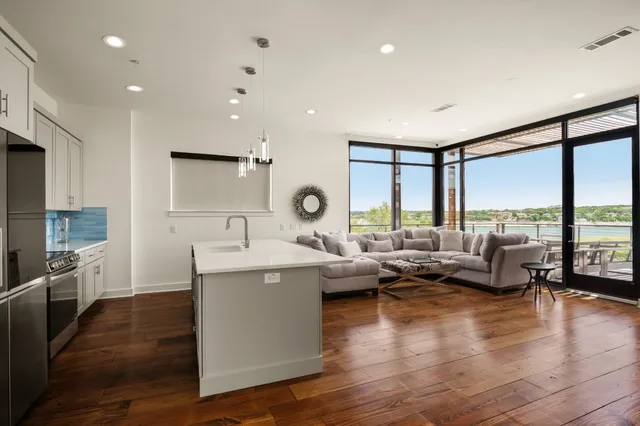 $489,000 | 1101 Ivean Pearson Road, Unit E201, Leander, TX 78645