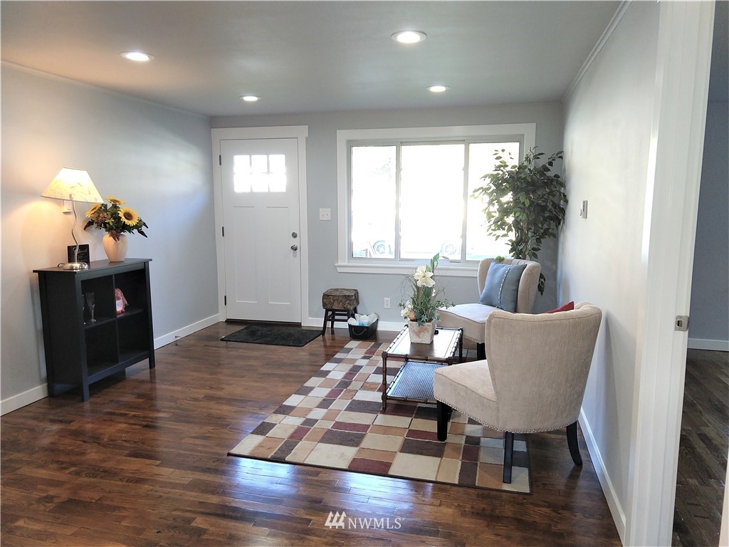 3201 Southeast 5th Street Renton, WA 98058 - Photo 5 of 17 a living room with furniture and wooden floor
