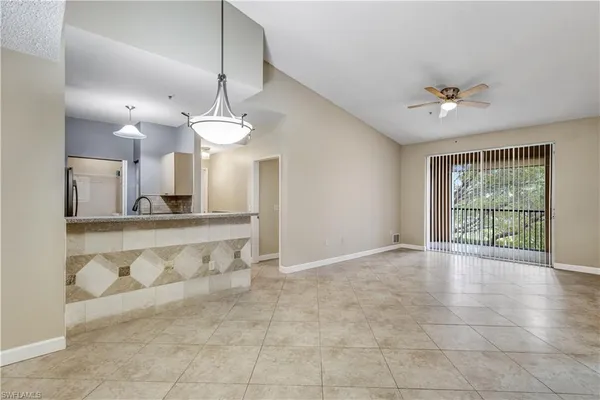 $2,295 | 1105 Reserve Court, Unit 307, Naples, FL 34105