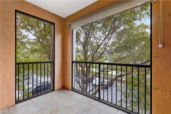 $2,295 | 1105 Reserve Court, Unit 307, Naples, FL 34105