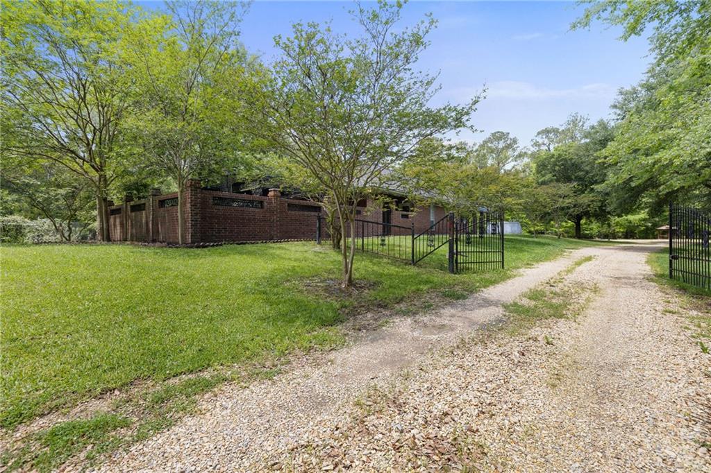 25447 Juban Road Denham Springs, LA 70726 - Photo 6 of 38