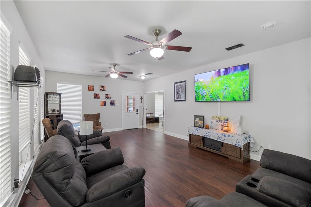 25447 Juban Road Denham Springs, LA 70726 - Photo 10 of 38