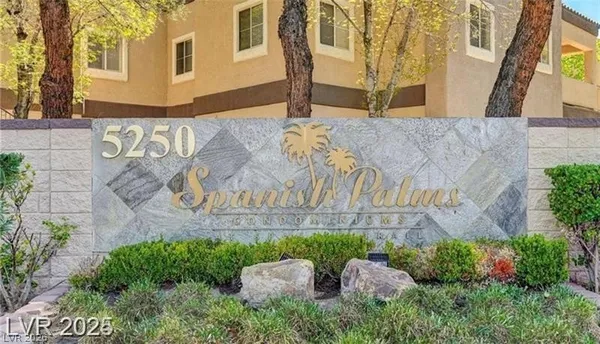 $2,100 | 5250 South Rainbow Boulevard, Unit 1135, Las Vegas, NV 89118