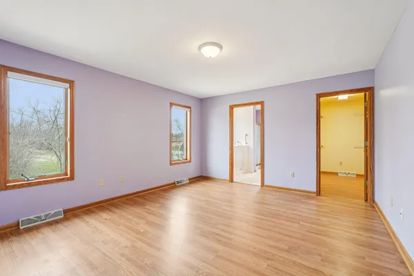 $465,000 | 16605 West Sumerland Court, New Berlin, WI 53151