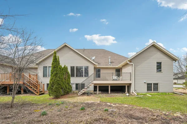 $465,000 | 16605 West Sumerland Court, New Berlin, WI 53151