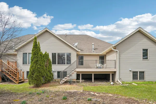 $465,000 | 16605 West Sumerland Court, New Berlin, WI 53151