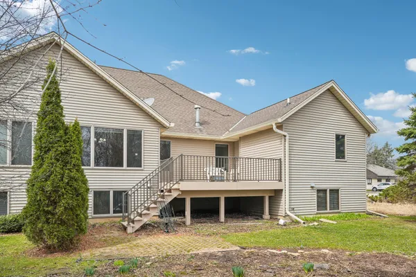 $465,000 | 16605 West Sumerland Court, New Berlin, WI 53151