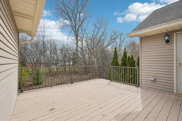 $465,000 | 16605 West Sumerland Court, New Berlin, WI 53151