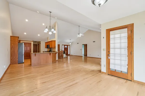 $465,000 | 16605 West Sumerland Court, New Berlin, WI 53151